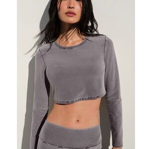 Alo Cropped Finesse Long-Sleeve Top - NWT